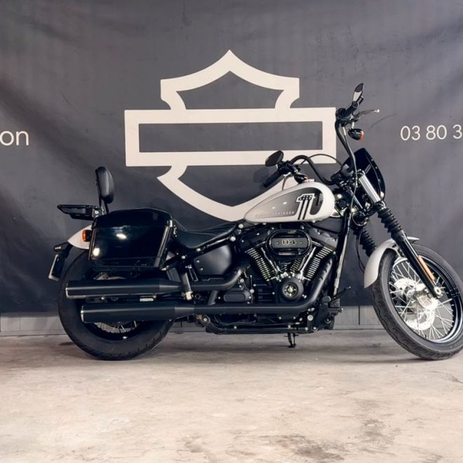 Harley-Davidson Softail Street Bob 114