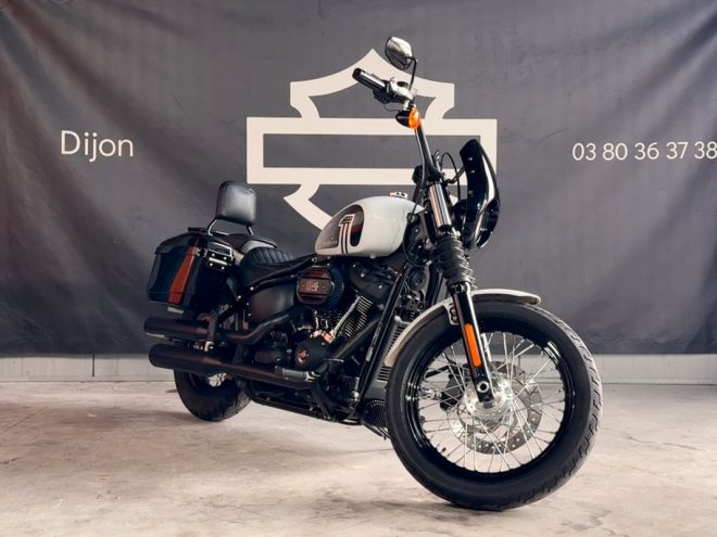Harley-Davidson Softail Street Bob 114 - Image 2