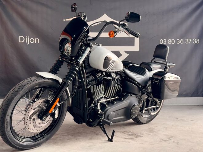 Harley-Davidson Softail Street Bob 114 - Image 4